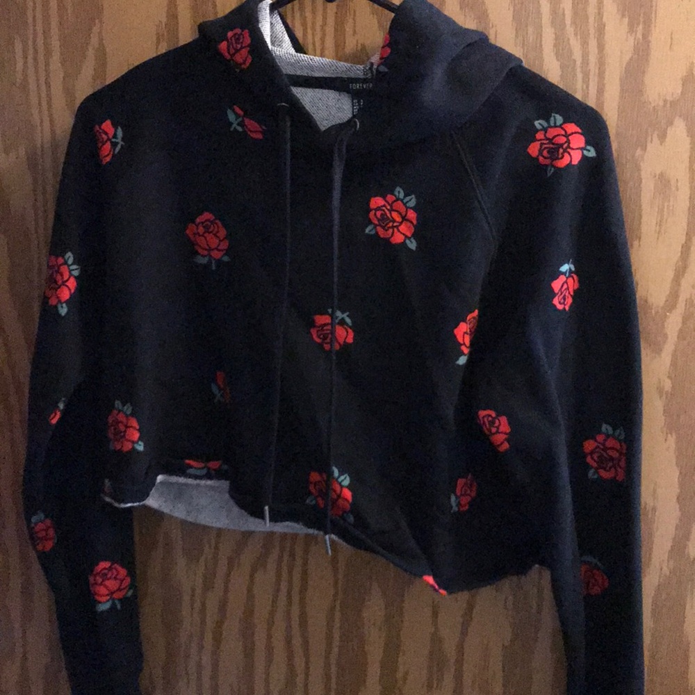 Cropped hoodie